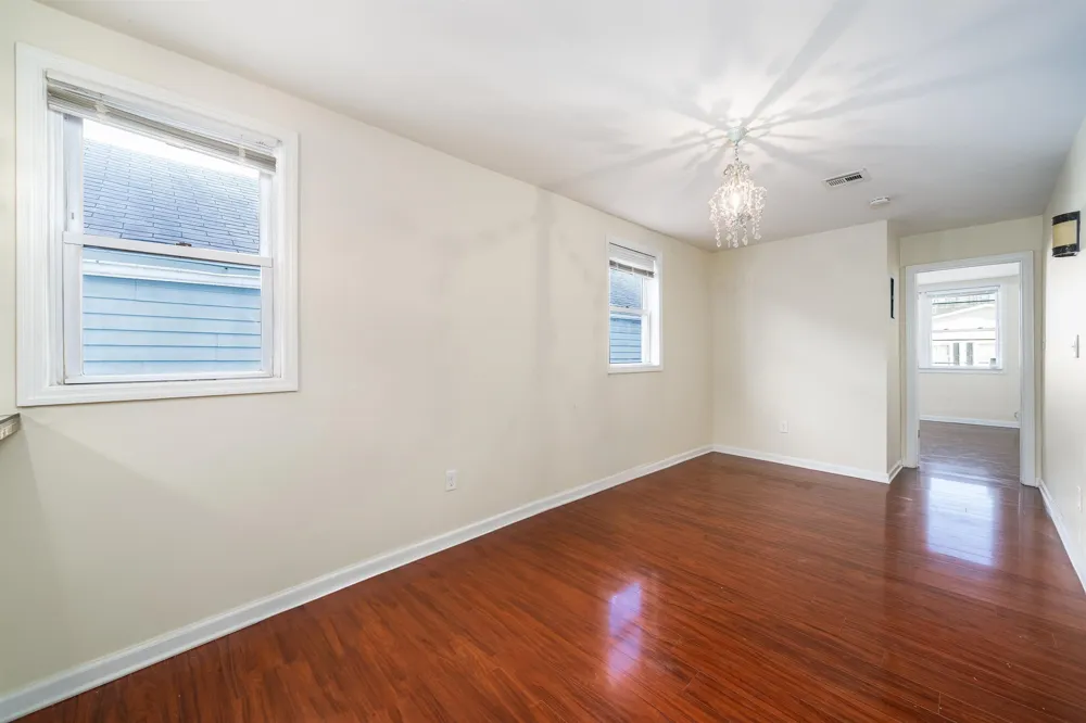 10 WEST 21ST ST Bayonne, NJ 07002