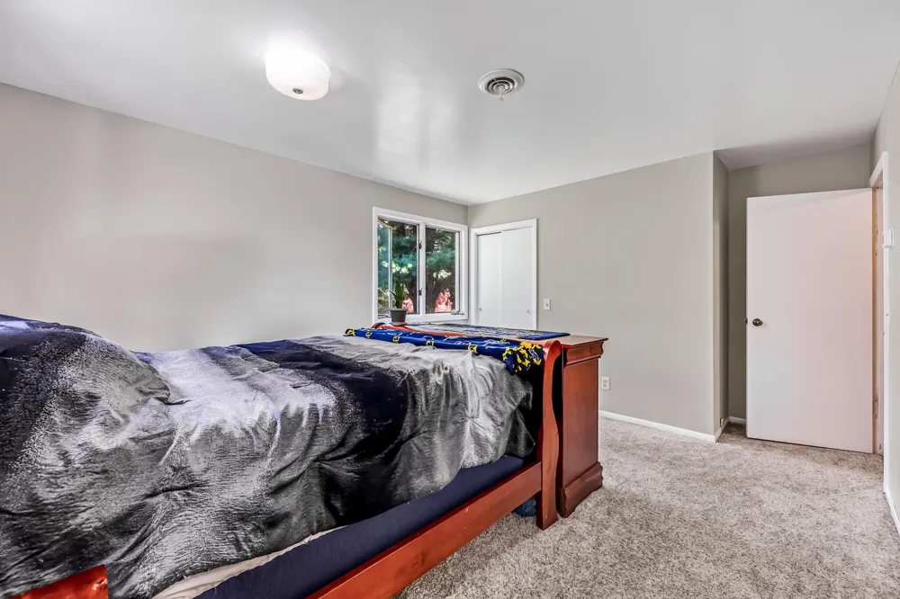 8183 W Cleveland Road Claybanks Township, MI 49446