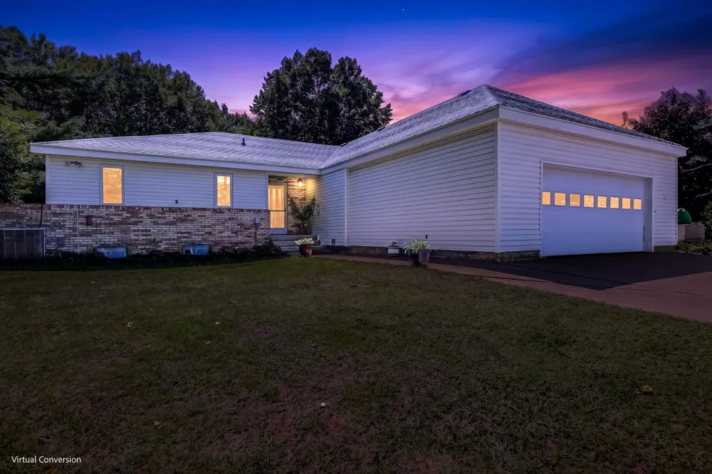 8183 W Cleveland Road Claybanks Township, MI 49446