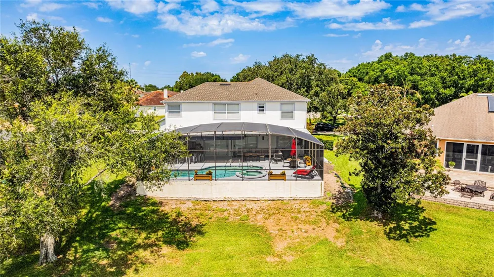 10355 EMERALD WOODS AVENUE Orlando, FL 32836