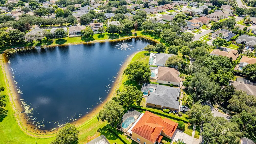 10355 EMERALD WOODS AVENUE Orlando, FL 32836