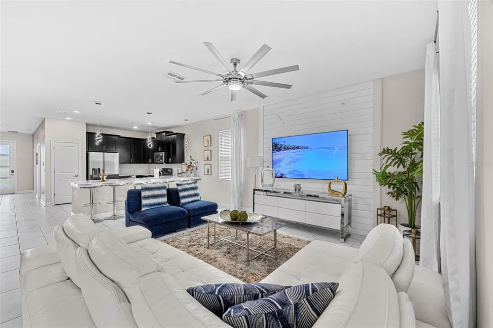 9032 SOMMERSET HILLS DRIVE Davenport, FL 33896