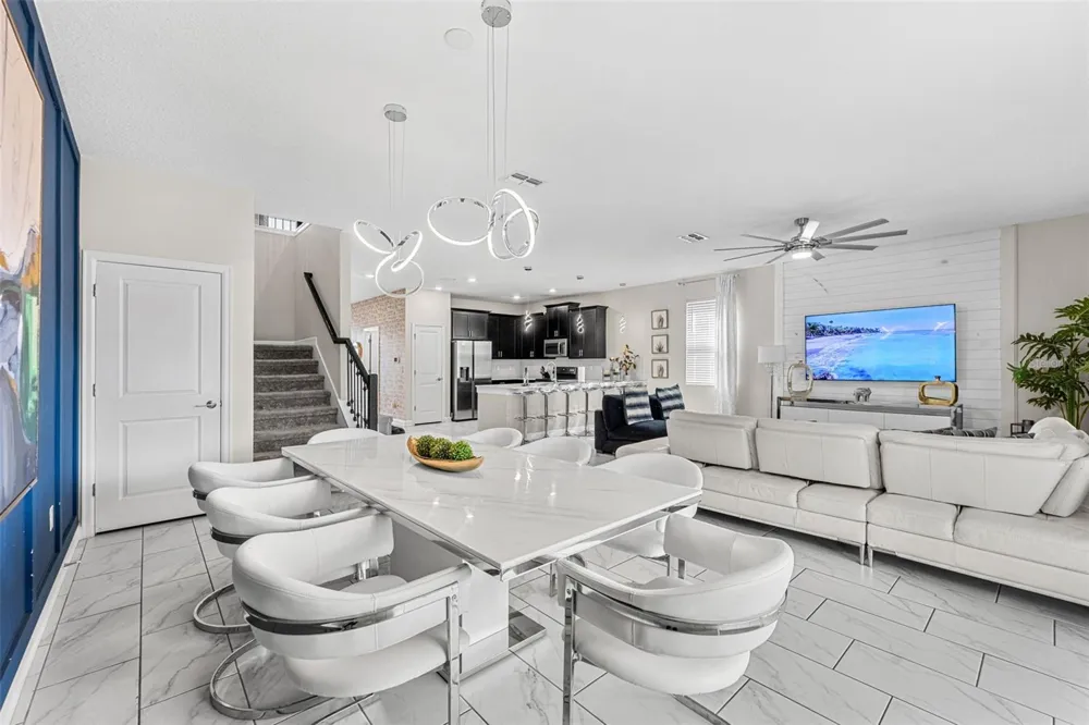 9032 SOMMERSET HILLS DRIVE Davenport, FL 33896