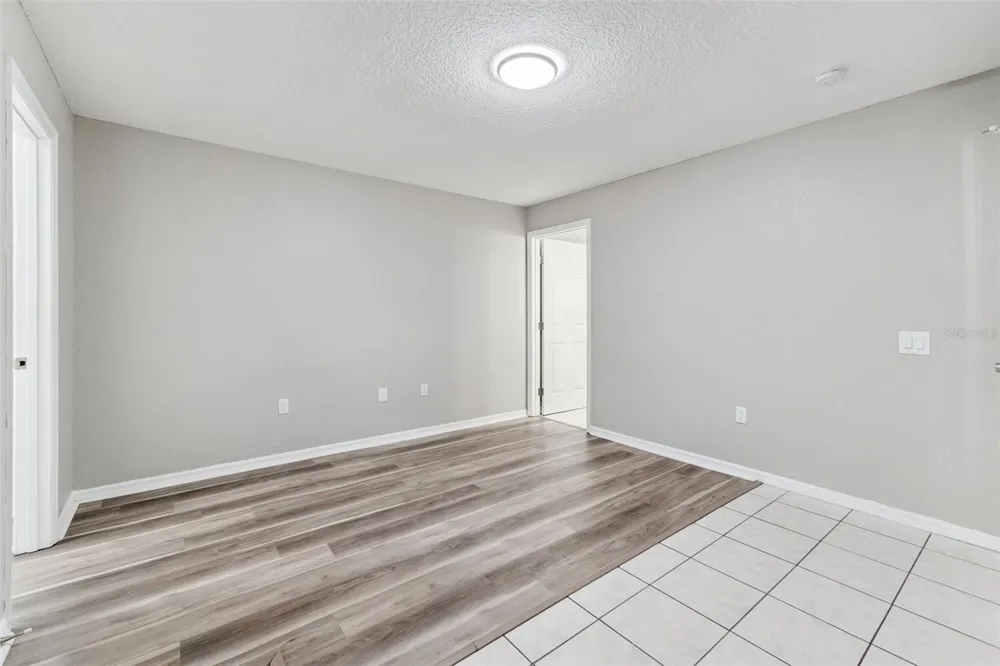 1434 SHIRLEY DRIVE Lakeland, FL 33810