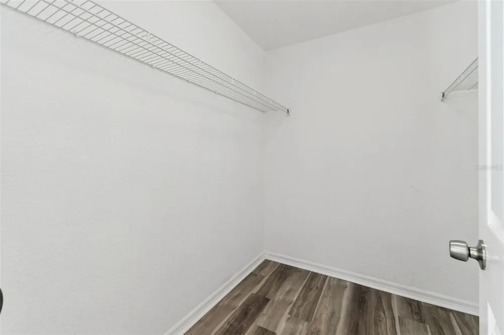 1434 SHIRLEY DRIVE Lakeland, FL 33810