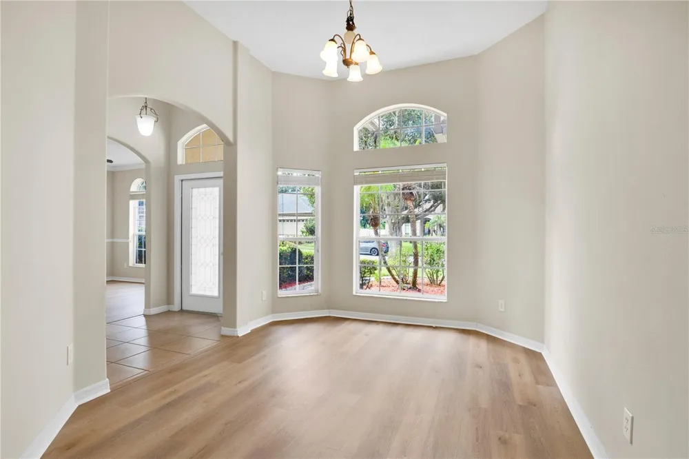 253 BEACON POINTE DRIVE Ocoee, FL 34761