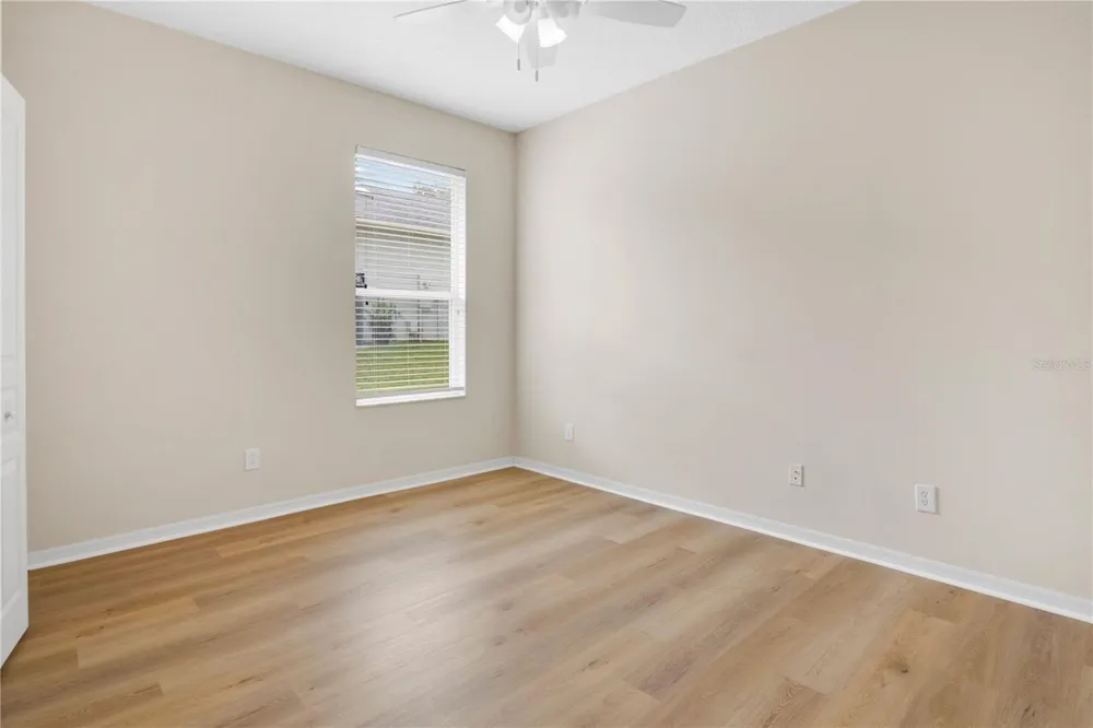 253 BEACON POINTE DRIVE Ocoee, FL 34761