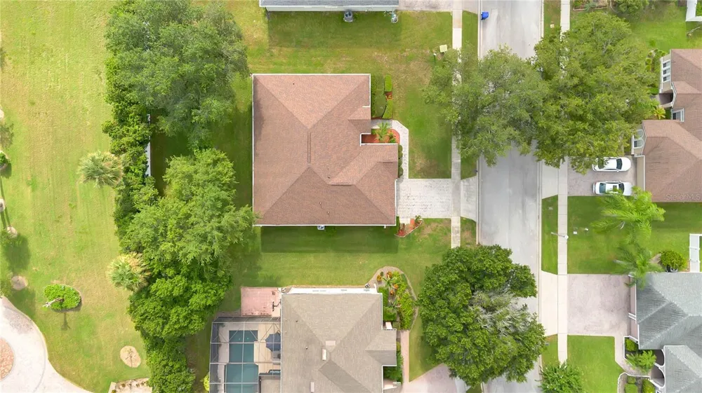 253 BEACON POINTE DRIVE Ocoee, FL 34761