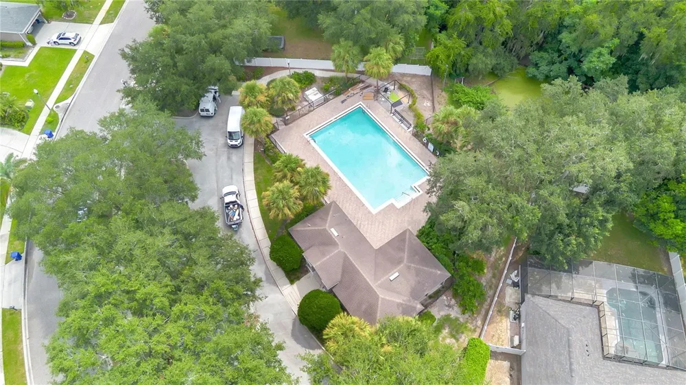 253 BEACON POINTE DRIVE Ocoee, FL 34761