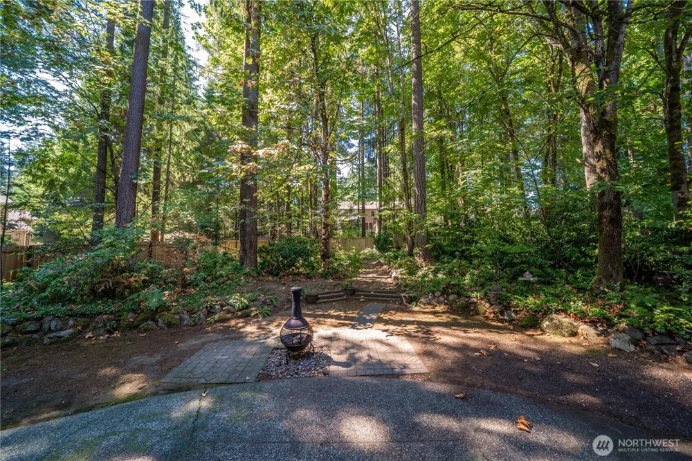 25327 236th Court SE Maple Valley, WA 98038
