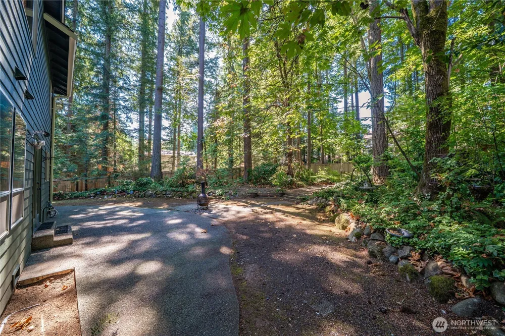 25327 236th Court SE Maple Valley, WA 98038