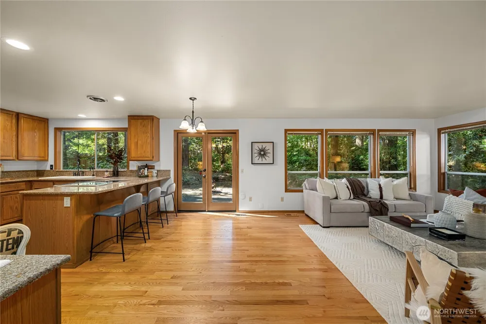 25327 236th Court SE Maple Valley, WA 98038