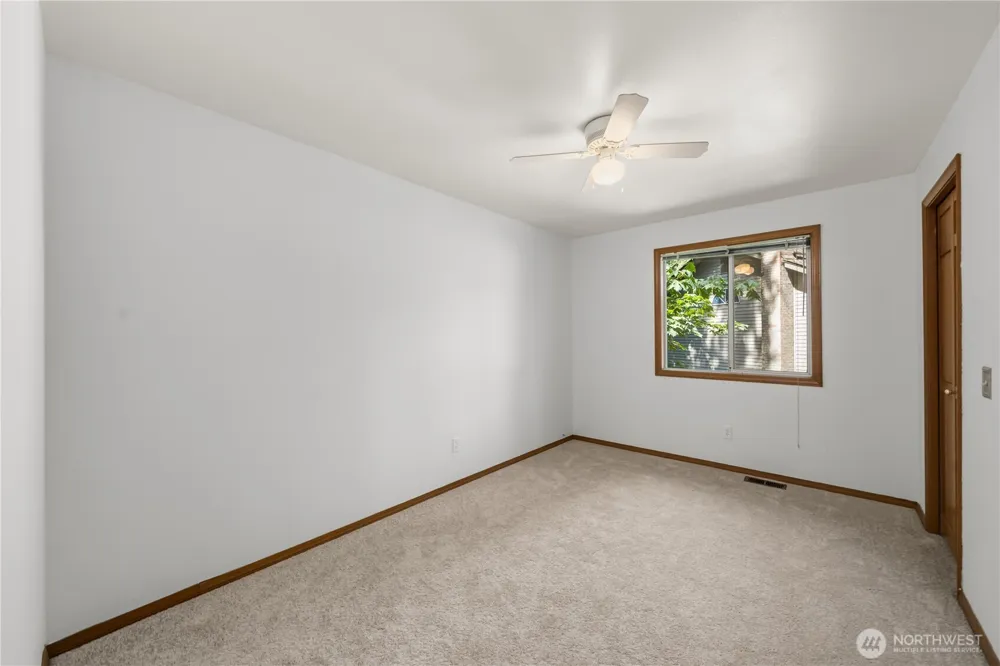 25327 236th Court SE Maple Valley, WA 98038