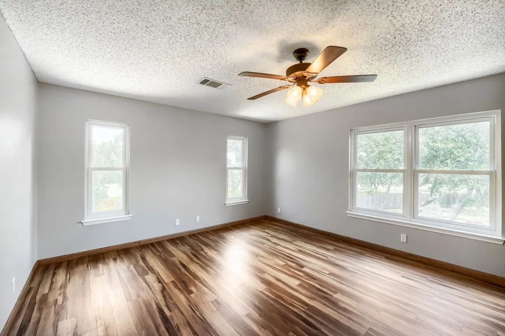 1407 Bullhill Cove Cedar Park, TX 78613