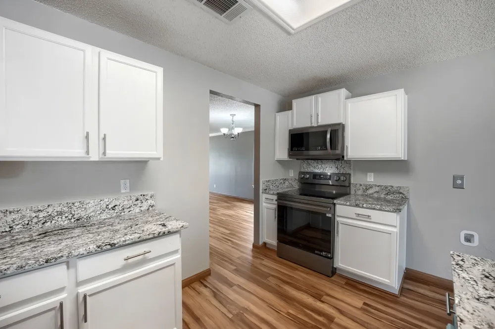 1407 Bullhill Cove Cedar Park, TX 78613