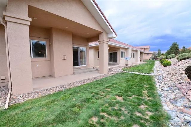 13688 Paradise Villas Grove Colorado Springs, CO 80921
