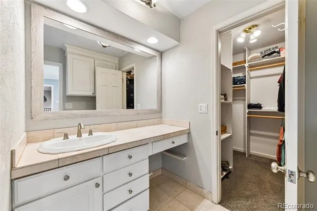 3612 S Spruce Street Denver, CO 80237