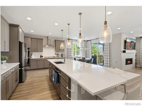 5502 Shady Oaks Drive