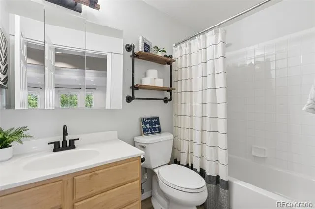 2830 Bethune Court Colorado Springs, CO 80920