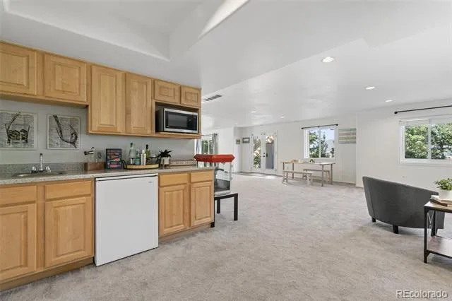 2830 Bethune Court Colorado Springs, CO 80920