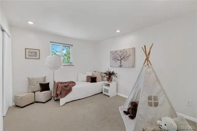 1569 S Lee Street Lakewood, CO 80232