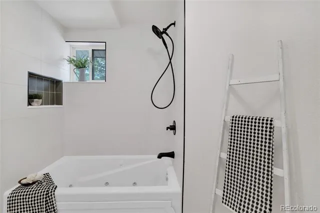 1569 S Lee Street Lakewood, CO 80232
