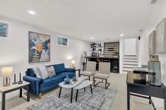 1569 S Lee Street Lakewood, CO 80232