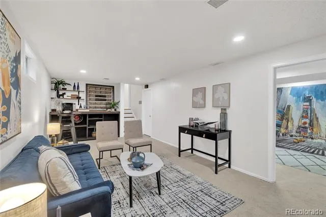 1569 S Lee Street Lakewood, CO 80232