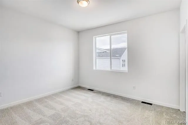 7667 S Mobile Way Centennial, CO 80016