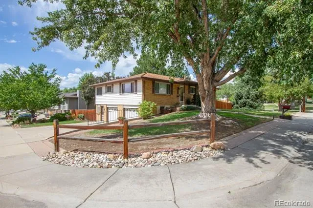 6545 Dover Street Arvada, CO 80004