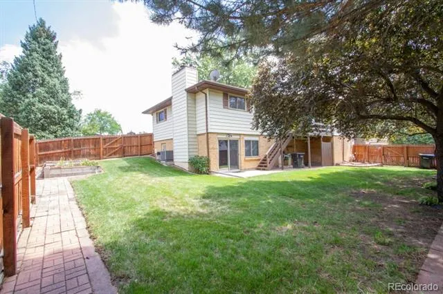 6545 Dover Street Arvada, CO 80004