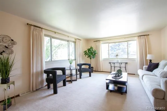 6545 Dover Street Arvada, CO 80004