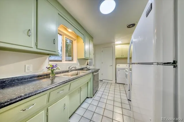 4701 Indiana Street Golden, CO 80403