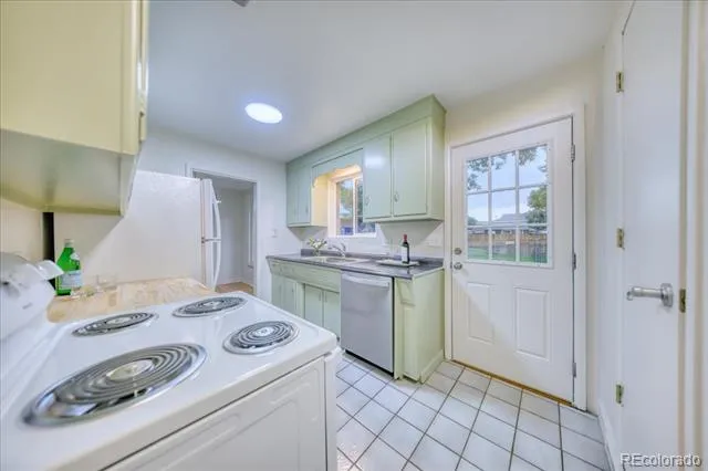 4701 Indiana Street Golden, CO 80403