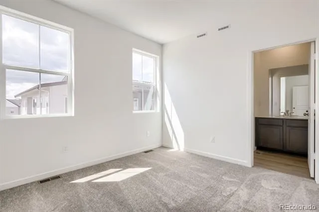 7663 S Mobile Way Centennial, CO 80016