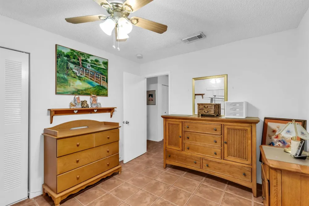 15351 SW 40TH TERRACE Miami, FL 33185