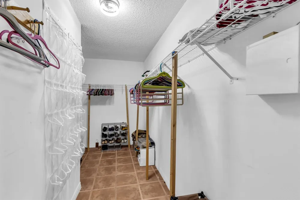 15351 SW 40TH TERRACE Miami, FL 33185
