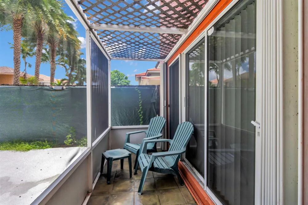 15351 SW 40TH TERRACE Miami, FL 33185