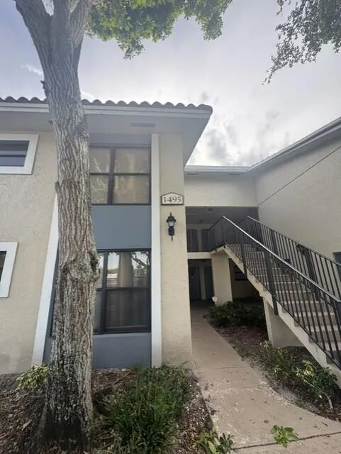 1495 LAKE CRYSTAL DRIVE #G West Palm Beach, FL 33411