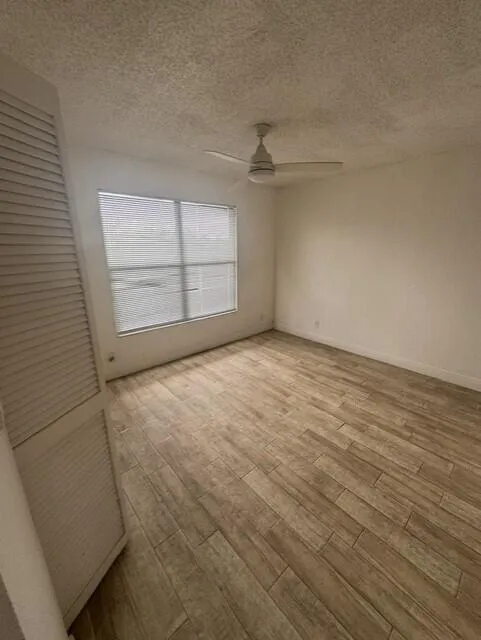 1495 LAKE CRYSTAL DRIVE #G West Palm Beach, FL 33411