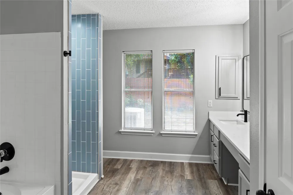10905 Claywood Drive Austin, TX 78753