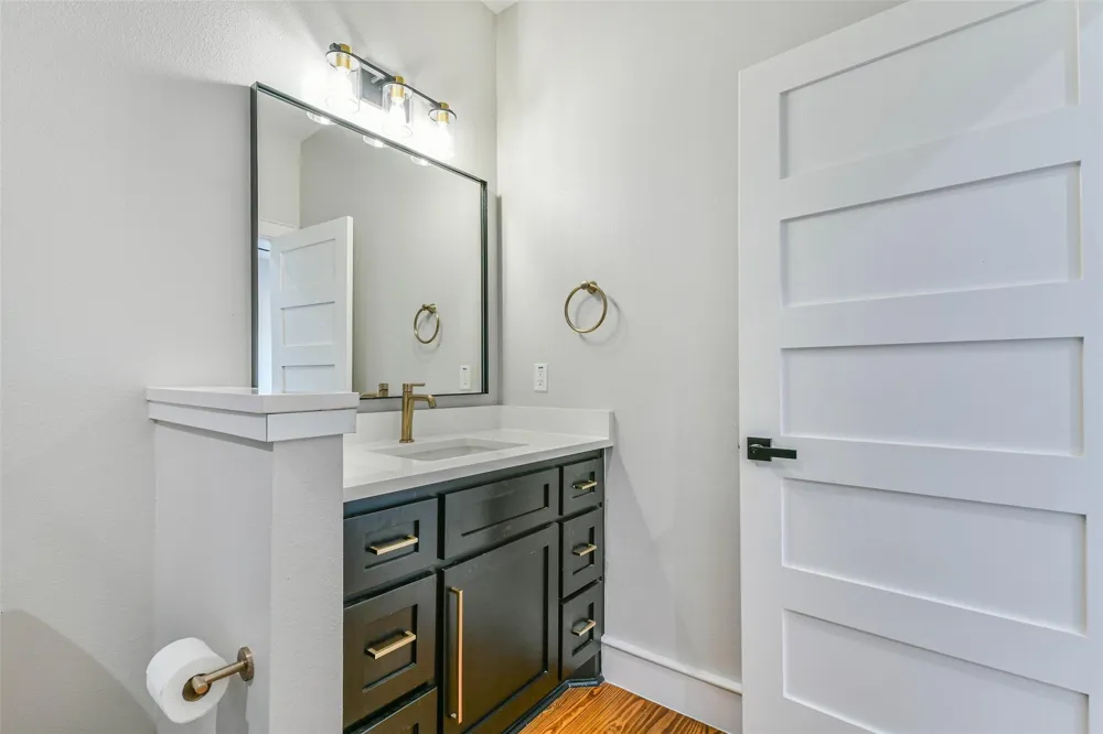 1716 23rd Street #D Galveston, TX 77550