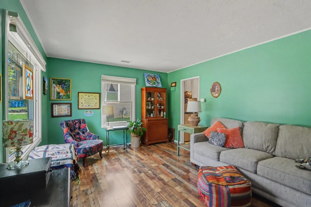 2313 Waverly Street Kalamazoo, MI 49006