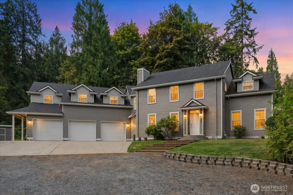 21810 57th Avenue SE Woodinville, WA 98072
