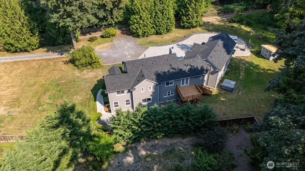 21810 57th Avenue SE Woodinville, WA 98072