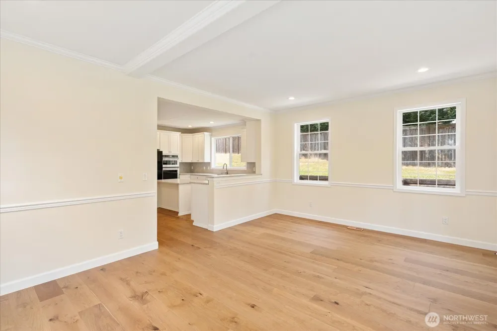 21810 57th Avenue SE Woodinville, WA 98072