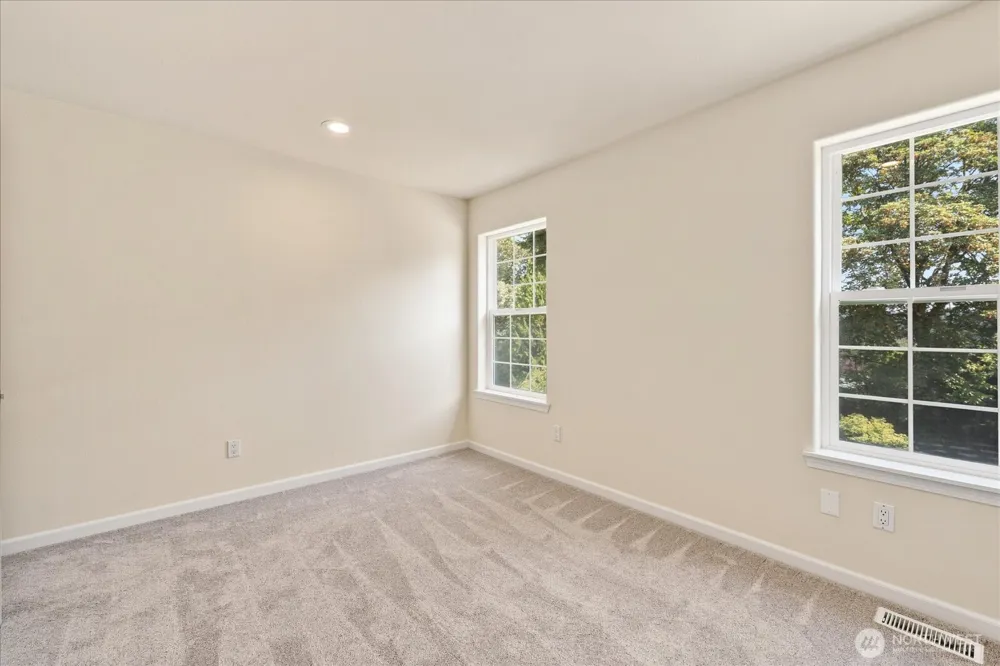 21810 57th Avenue SE Woodinville, WA 98072