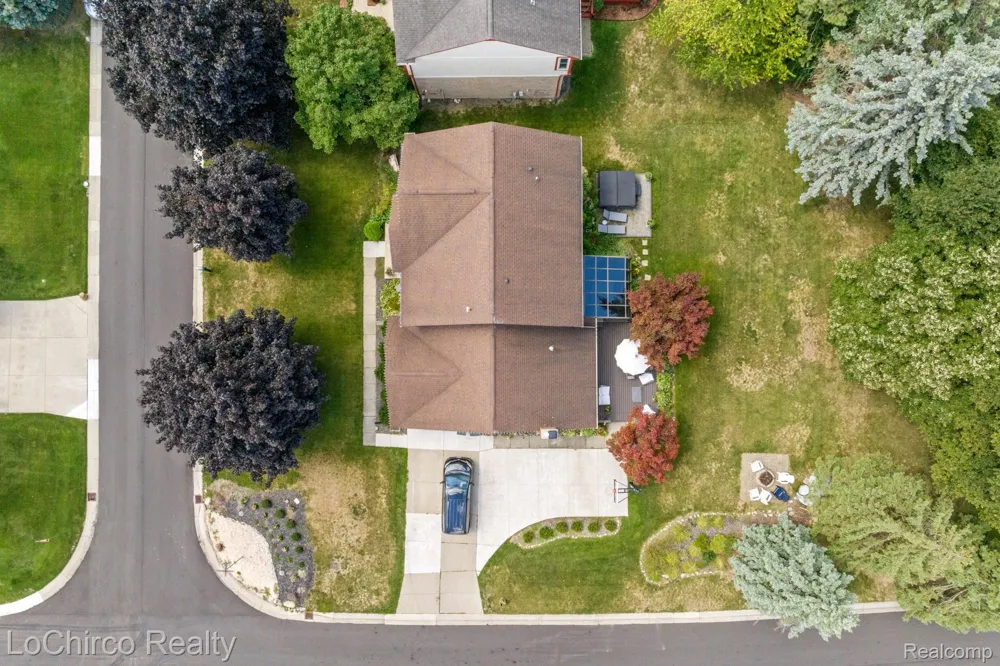 2700 Broadmoor Drive Rochester Hills City, MI 48309