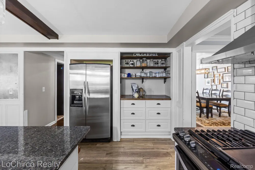 2700 Broadmoor Drive Rochester Hills City, MI 48309
