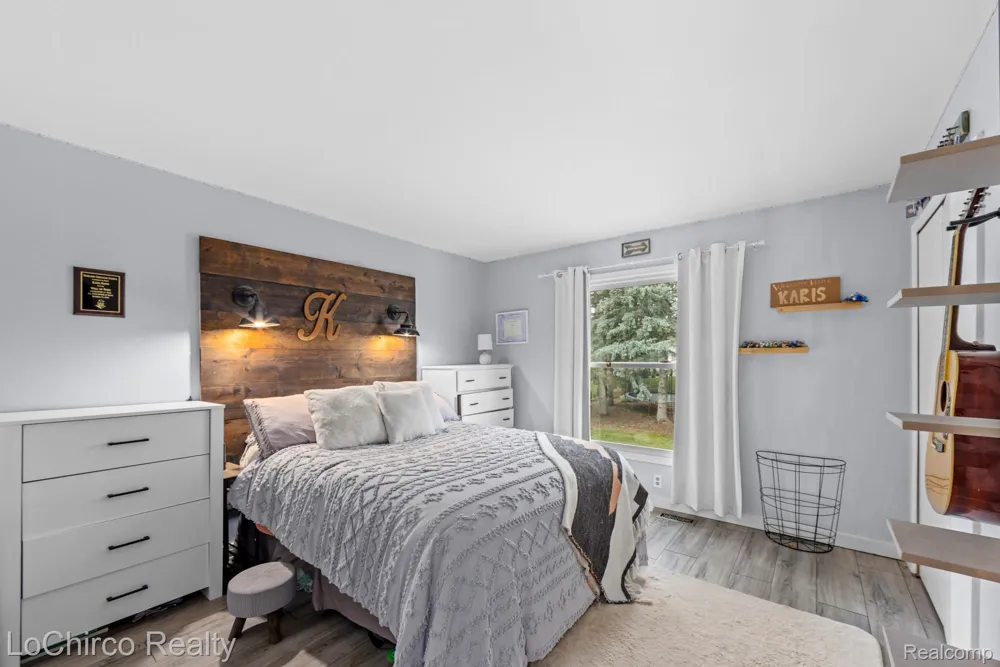 2700 Broadmoor Drive Rochester Hills City, MI 48309